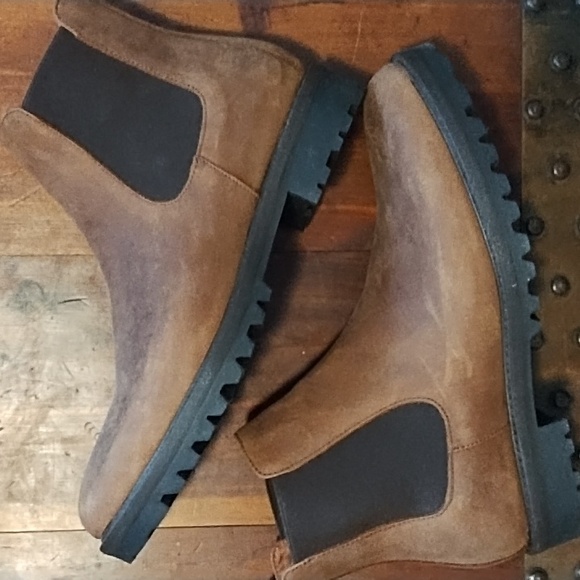 Portland leather Chelsea boots New in Box - Picture 2 of 6